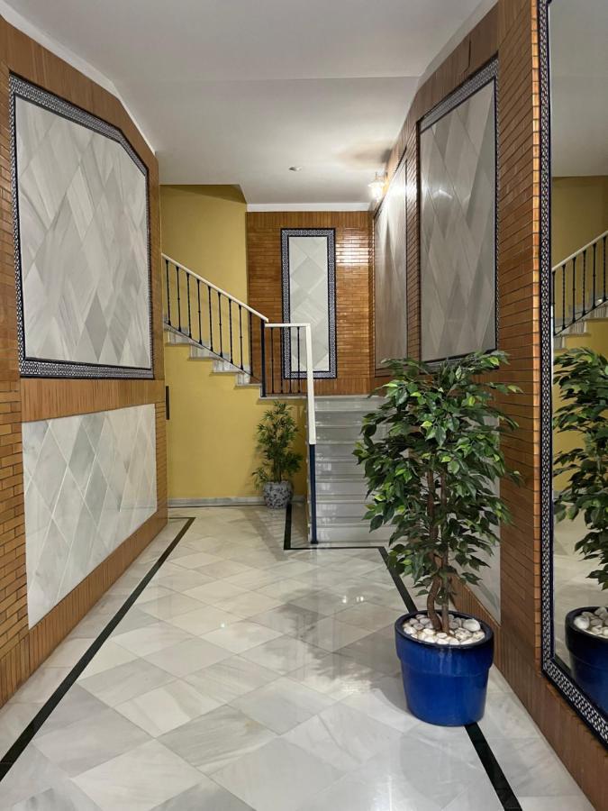 Appartement Very Apartament. Center. Private Parking