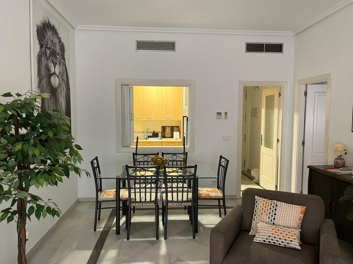 Very Apartament. Center. Private Parking