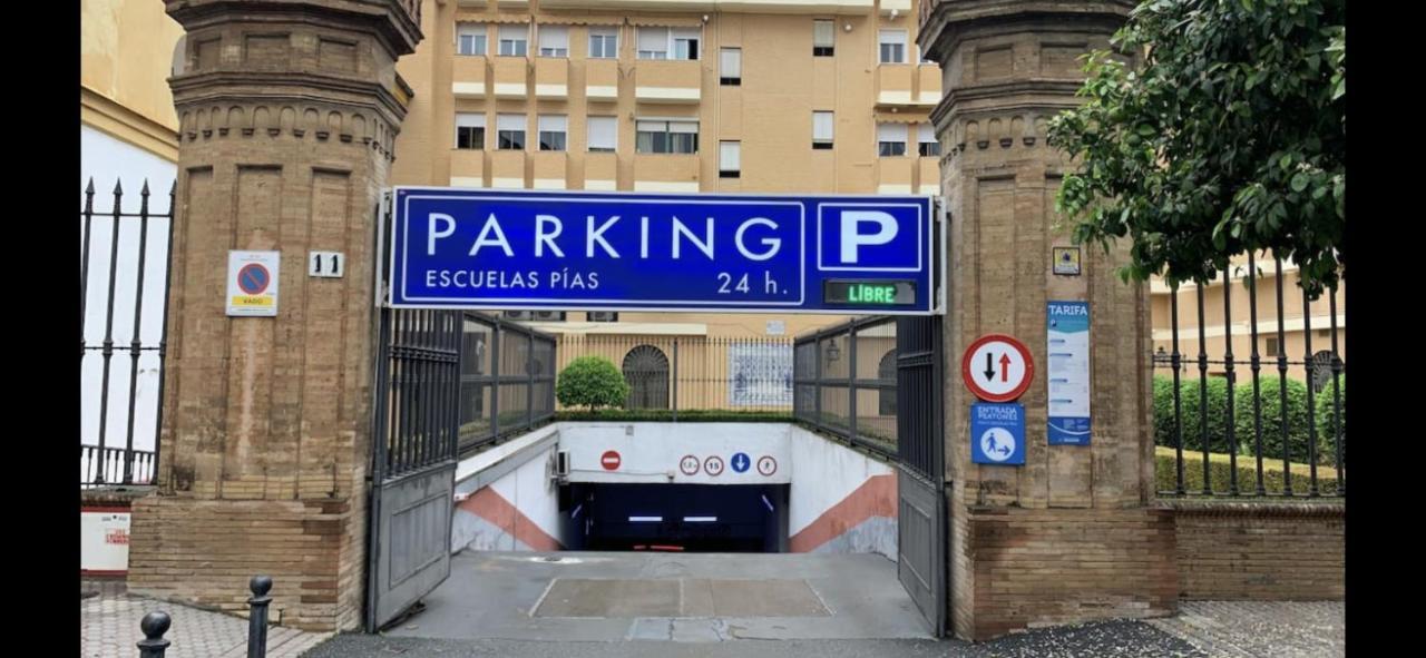 Very Apartament. Center. Private Parking Seville